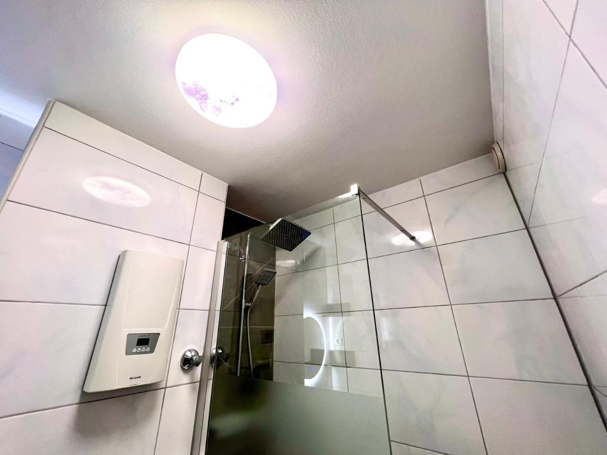 Stylish, Cozy & Quiet With One And Half In District 1 Apartment