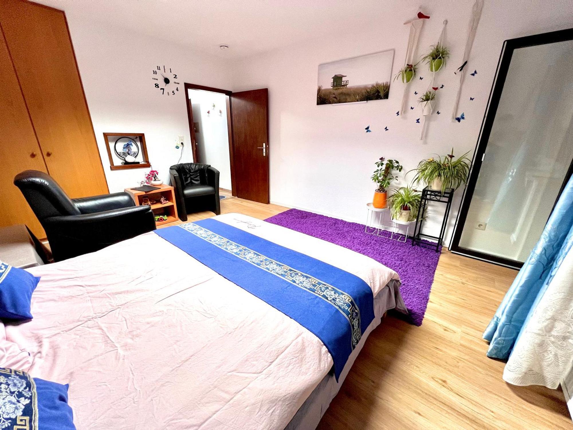 Stylish, Cozy & Quiet With One And Half In District 1 Apartment Dusseldorf