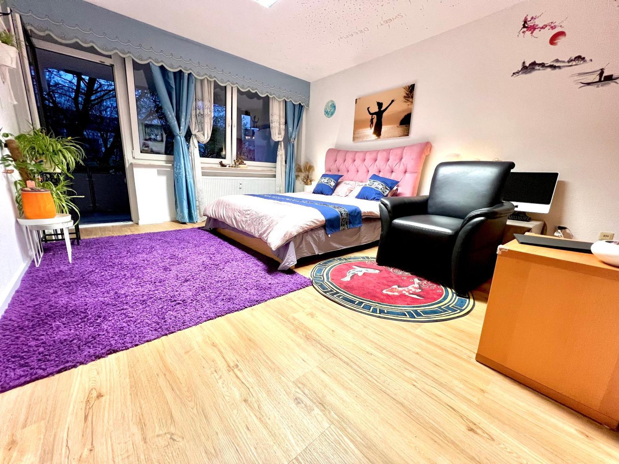 Stylish, Cozy & Quiet With One And Half In District 1 Dusseldorf