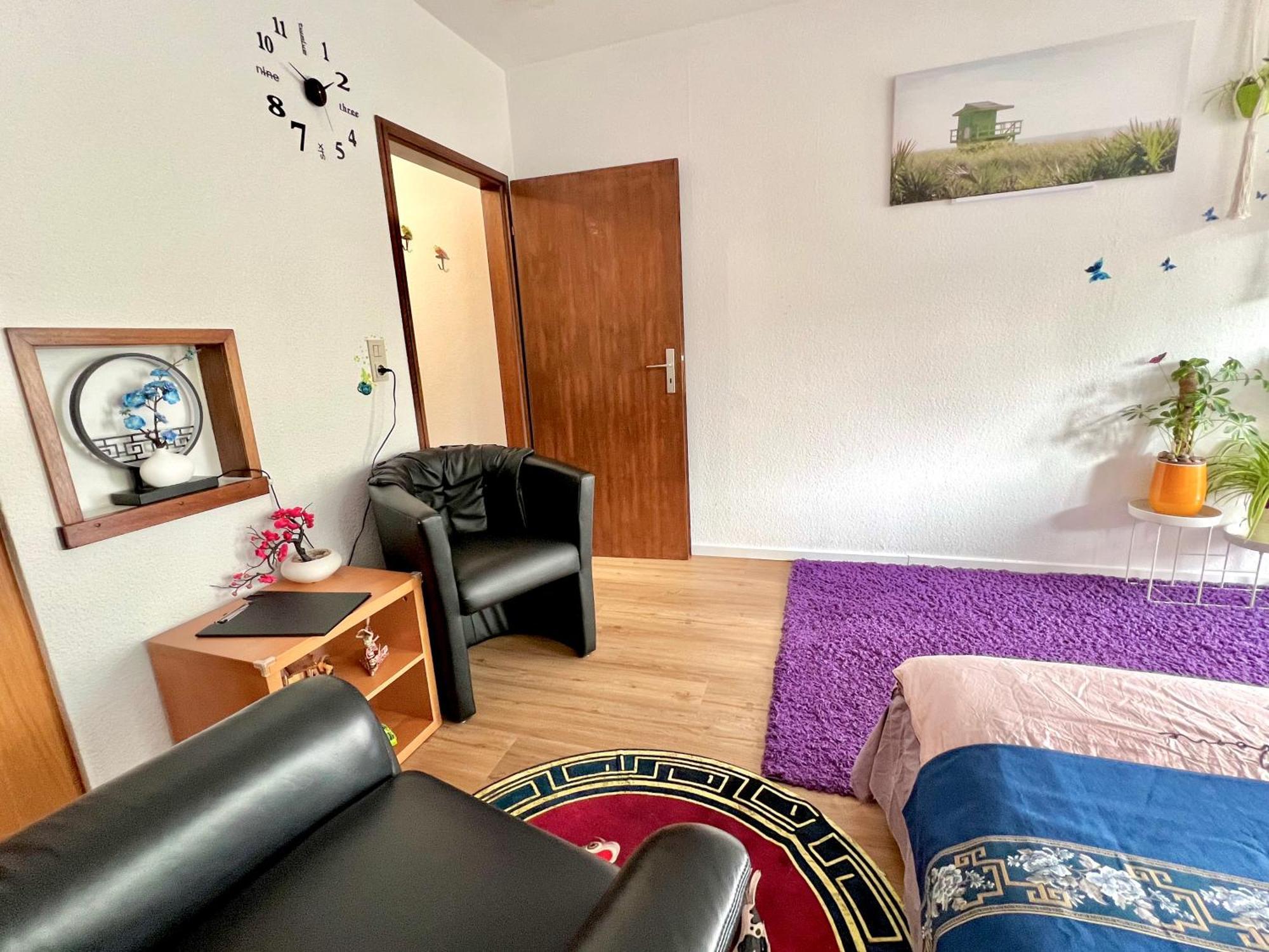 Stylish, Cozy & Quiet With One And Half In District 1 Dusseldorf