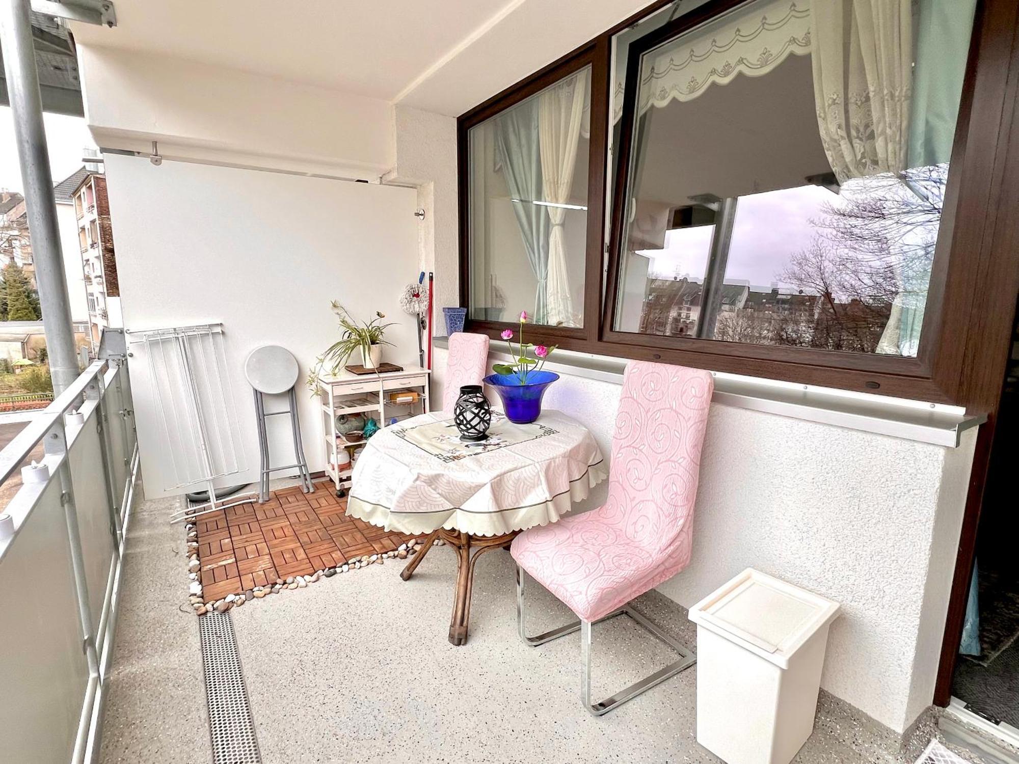 Apartment Stylish, Cozy & Quiet With One And Half In District 1