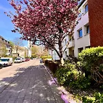 Stylish, Cozy & Quiet With One And Half In District 1 * Dusseldorf