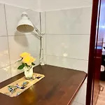 Appartement Stylish, Cozy & Quiet With One And Half In District 1